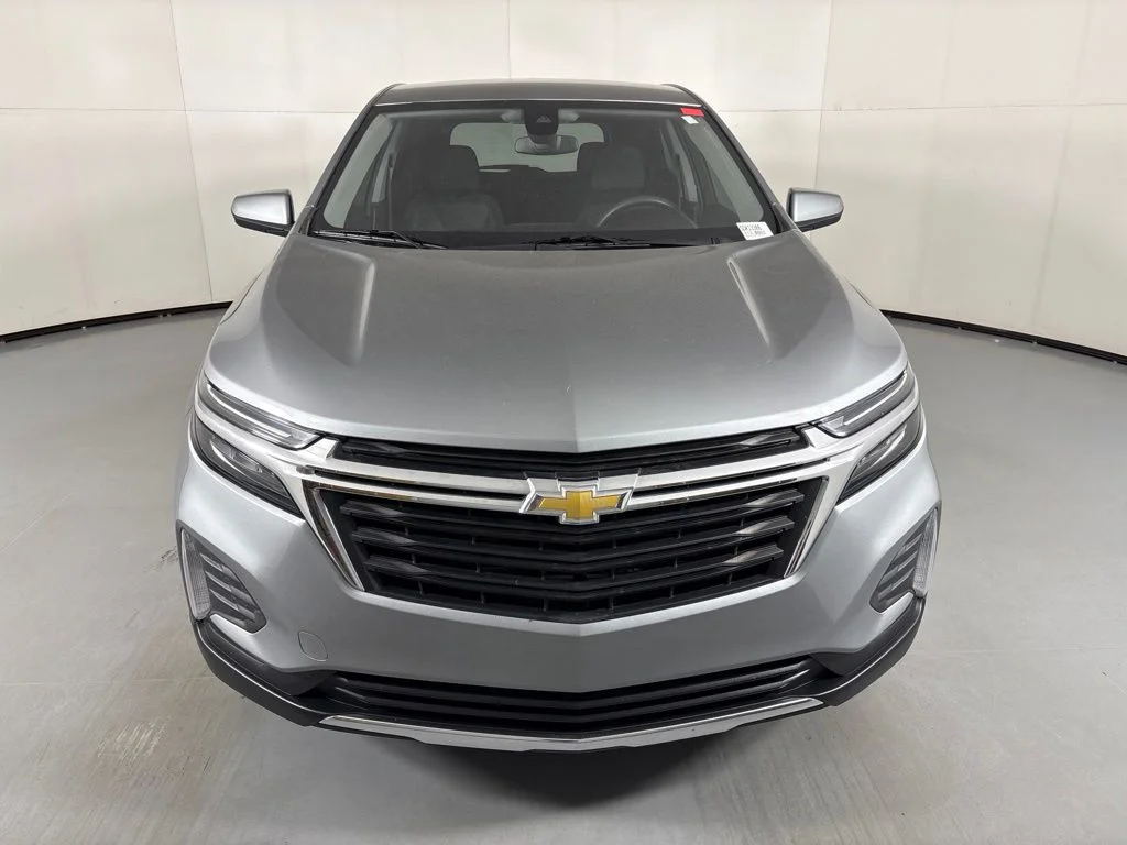 Used 2023 Gray Chevrolet LT image 3