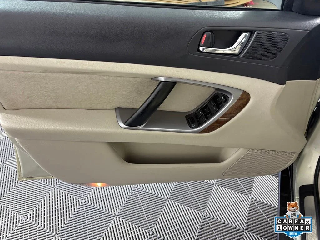 Used 2007 Gold Subaru 2.5XT image 15