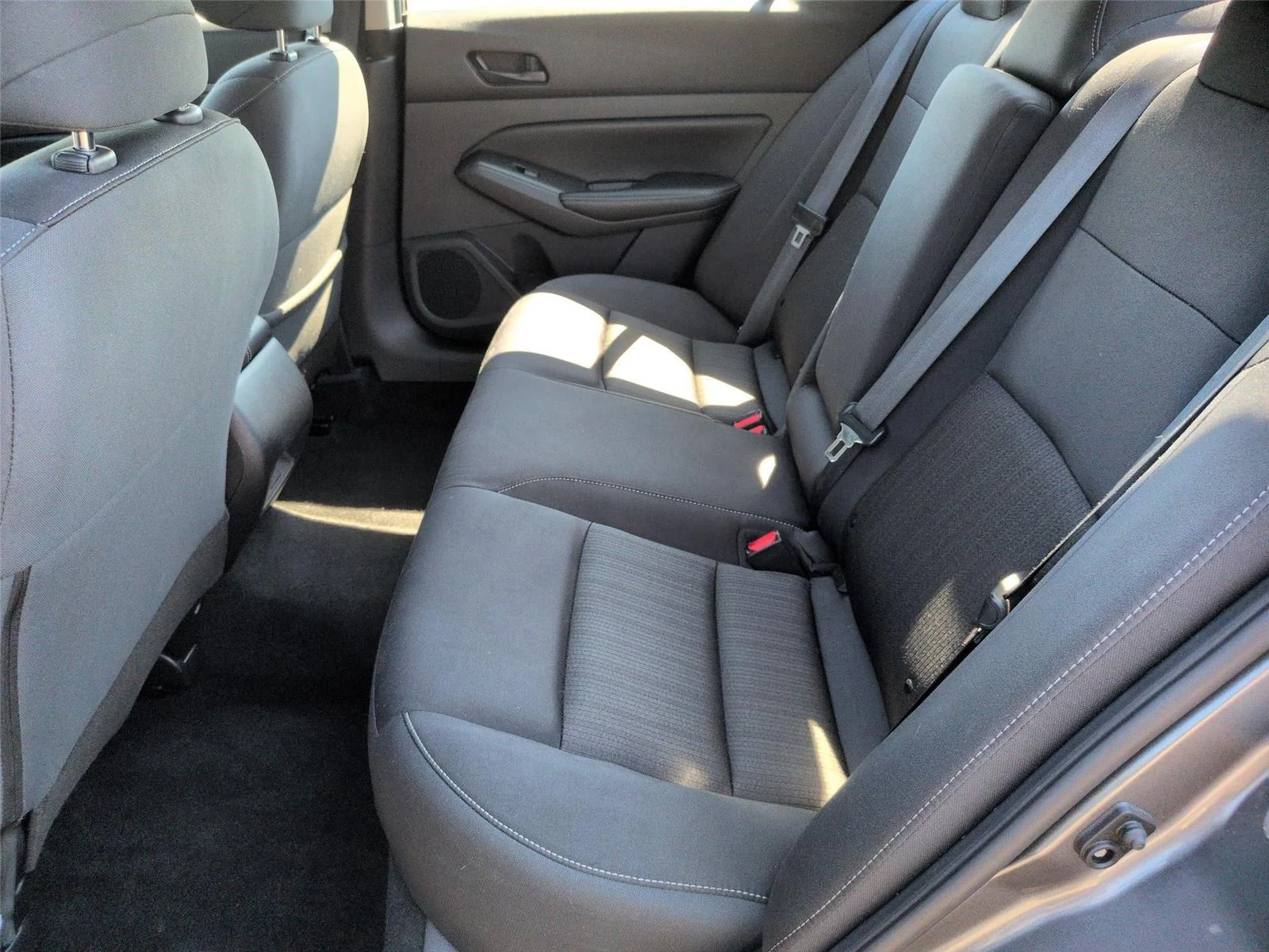 Used 2024 Gun Metallic Nissan 2.5 SV image 31