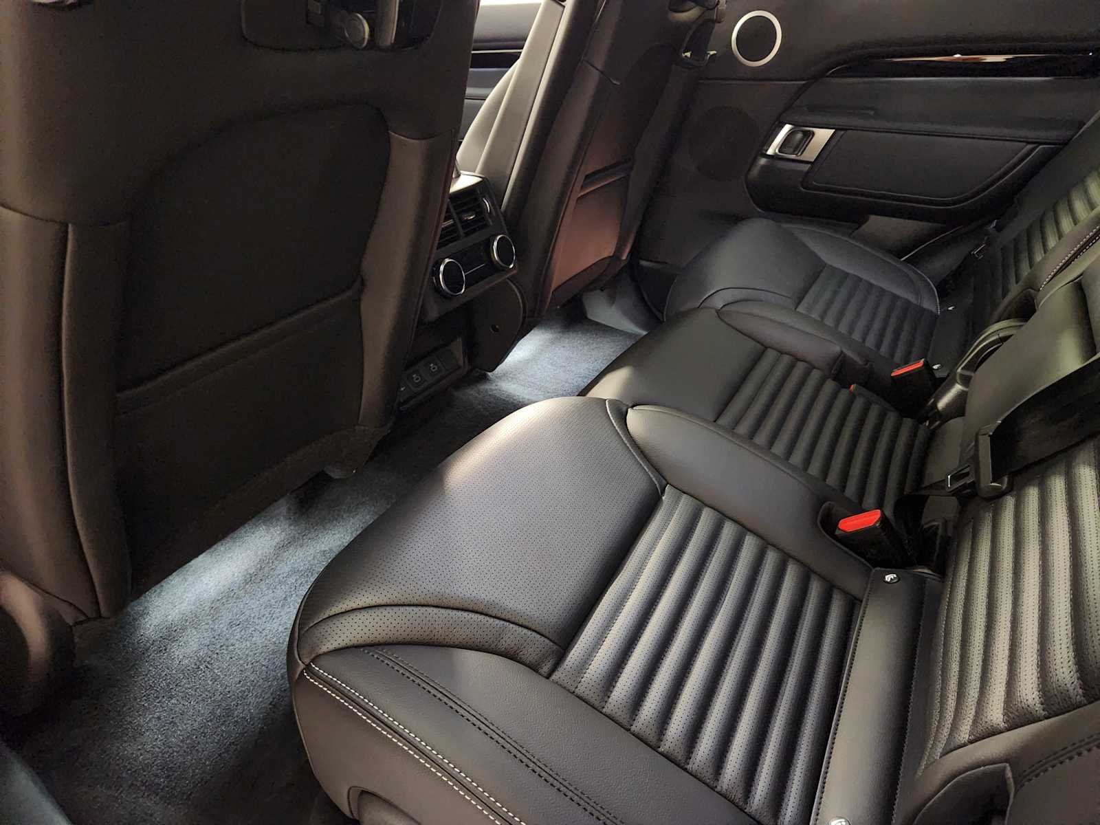 New 2026 Fuji White Land Rover S image 28