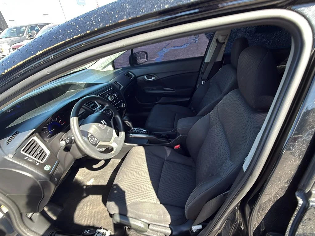 Used 2015 Crystal Black Pearl Honda LX image 10