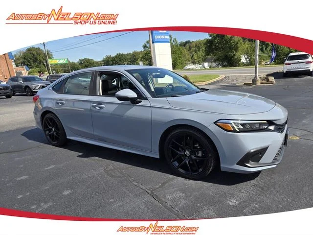 Used 2022 Gray Honda Touring image 1