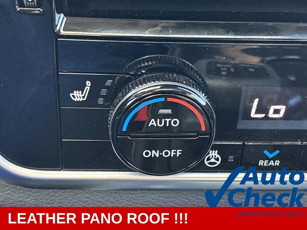 Used 2023 Gray Nissan SL image 34