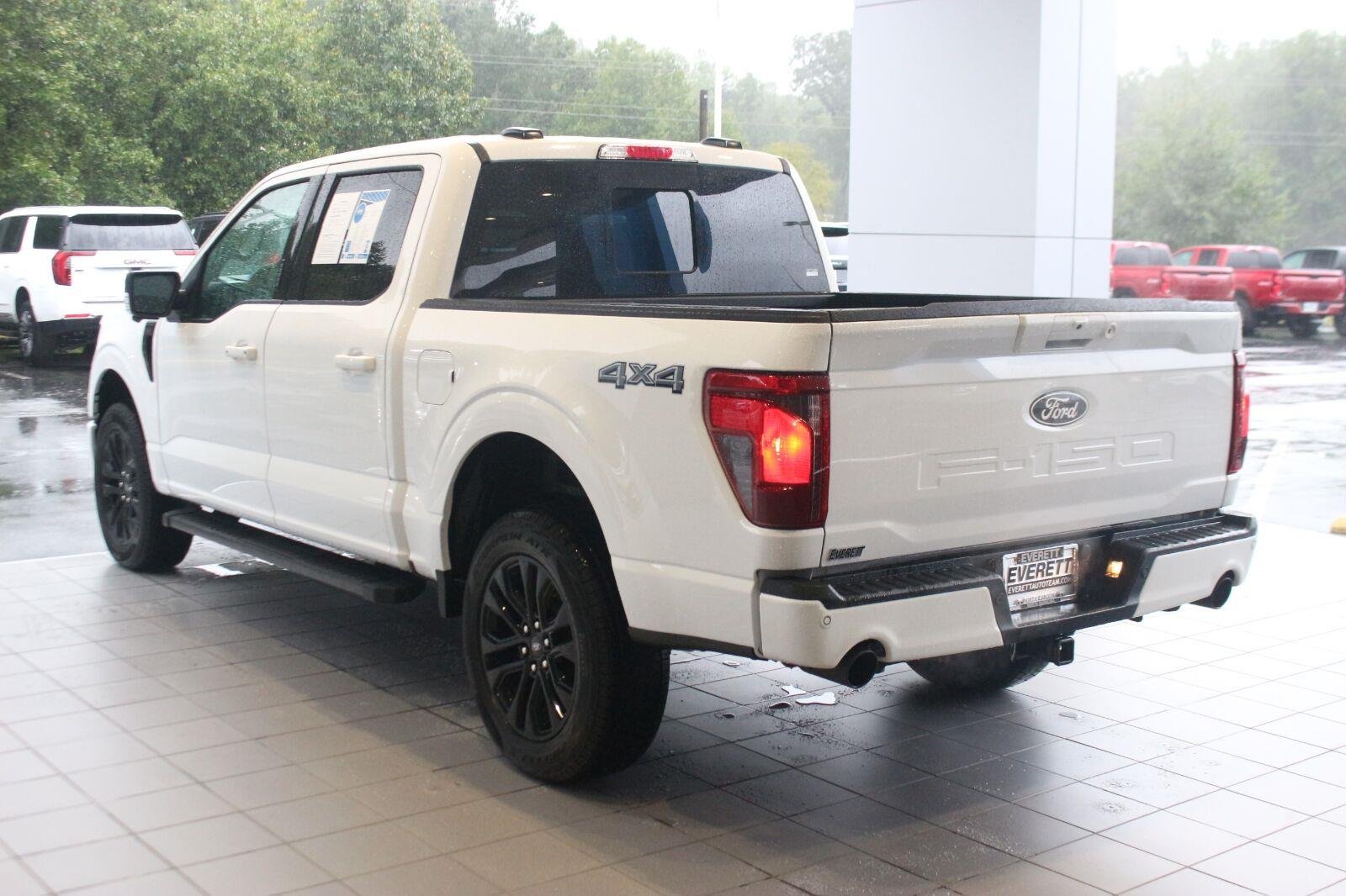 Used 2024 White Ford XLT image 5