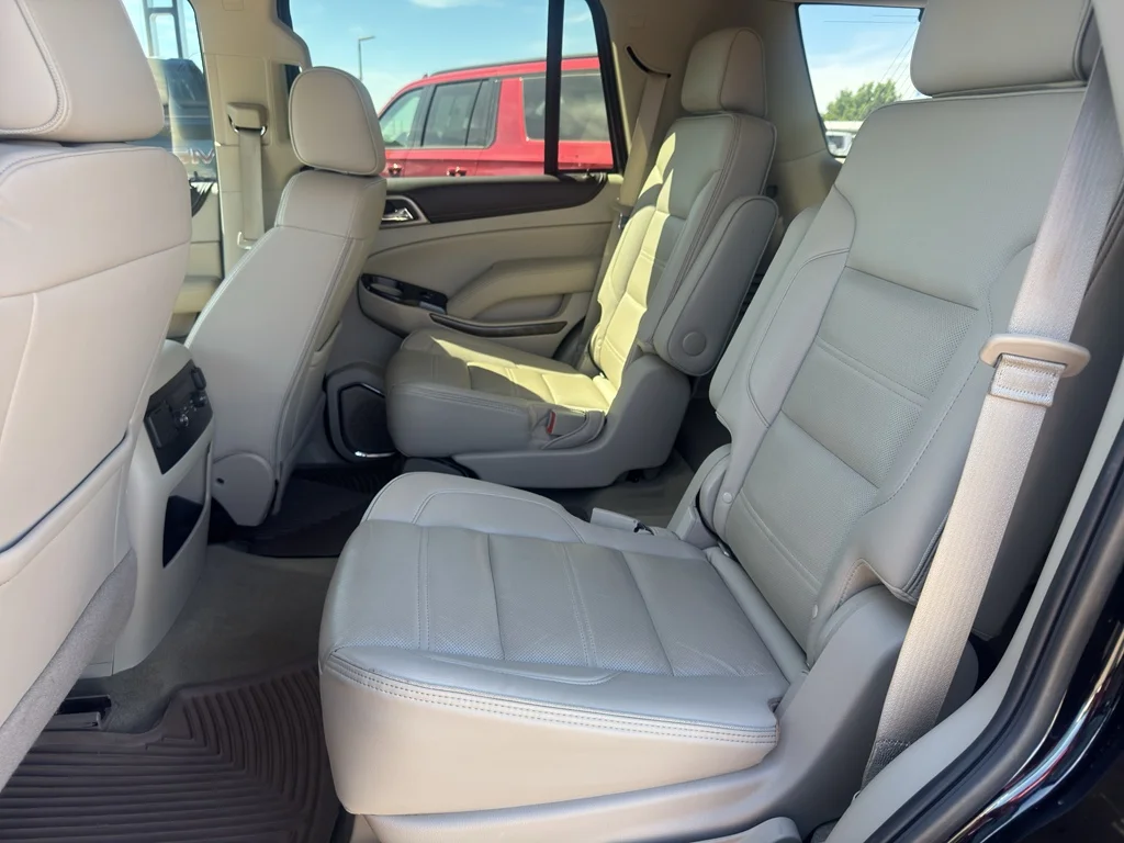 Used 2018 Onyx Black GMC Denali image 13