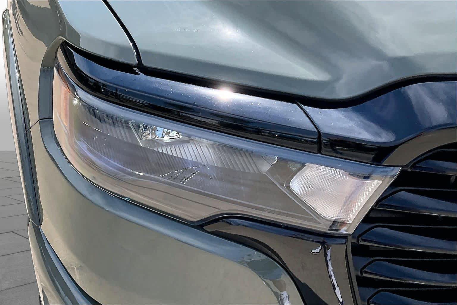 New 2026 Canyon Lake Exterior Paint RAM Laramie image 13
