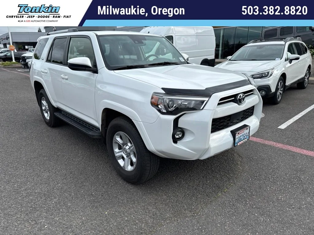 2022 Toyota 4Runner SR5 4WD V6's photo