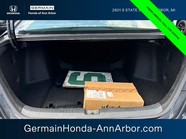 Certified Used 2024 Crystal Black Pearl Honda LX image 19