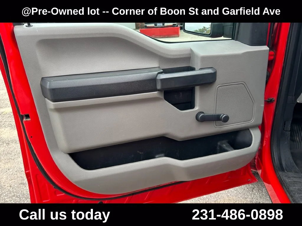 Used 2019 Red Ford XL image 26