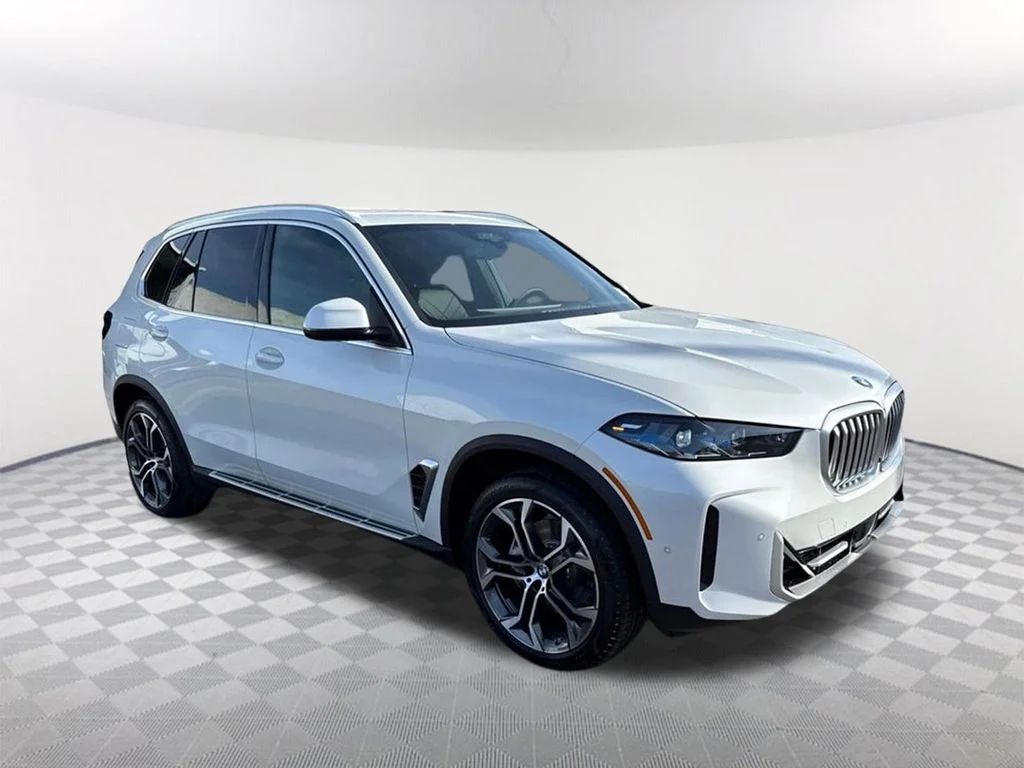 2026 BMW X5 sDrive40i's photo