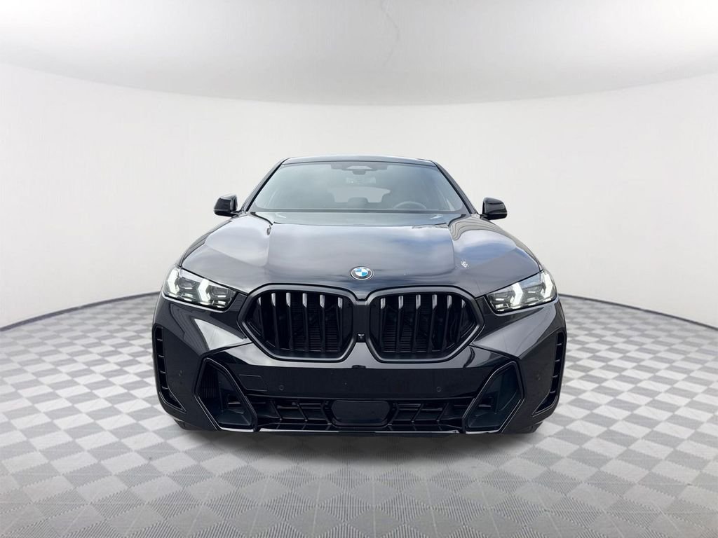 Used 2024 Black BMW xDrive40i image 2