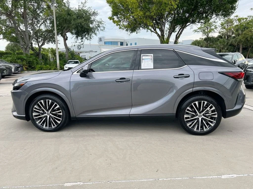 Used 2023 Gray Pearl Lexus 350 Premium Plus image 4