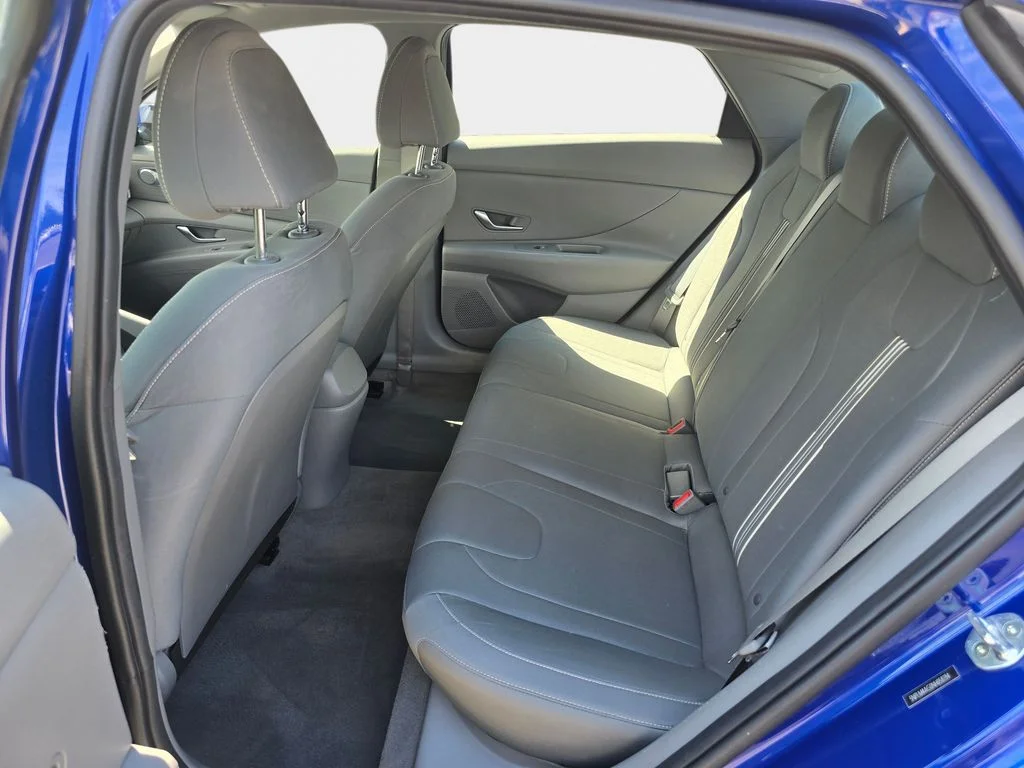 Used 2022 Blue Hyundai SEL image 17