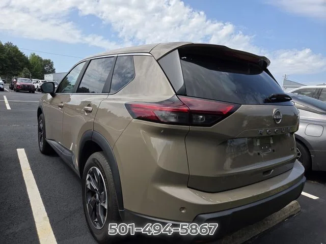 Used 2025 Beige/tan Nissan SV image 2