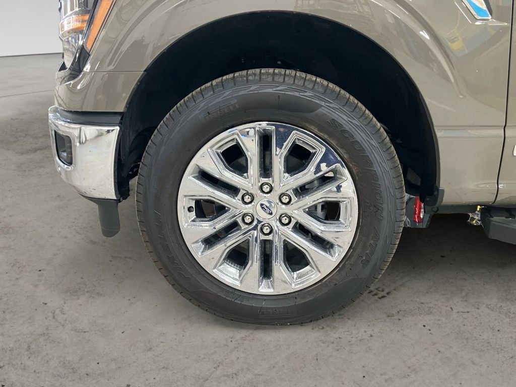 2025 Ford F-150 XLT - Photo 14