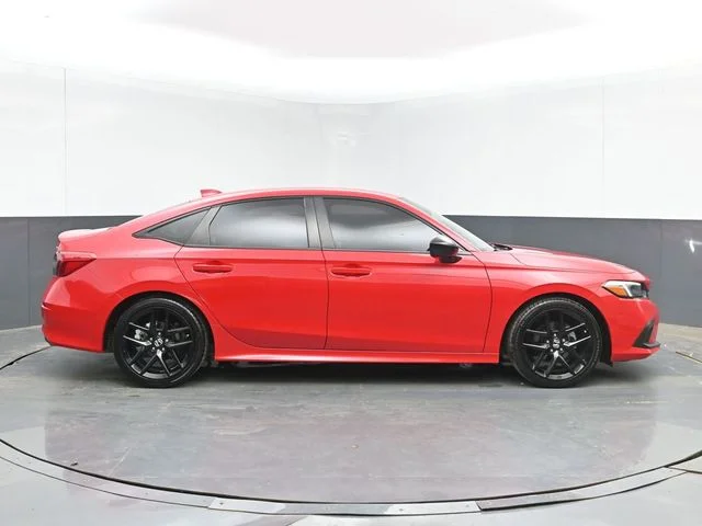 Used 2022  Honda Sport image 10