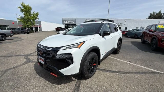 2026 Nissan Rogue Rock Creek AWD's photo