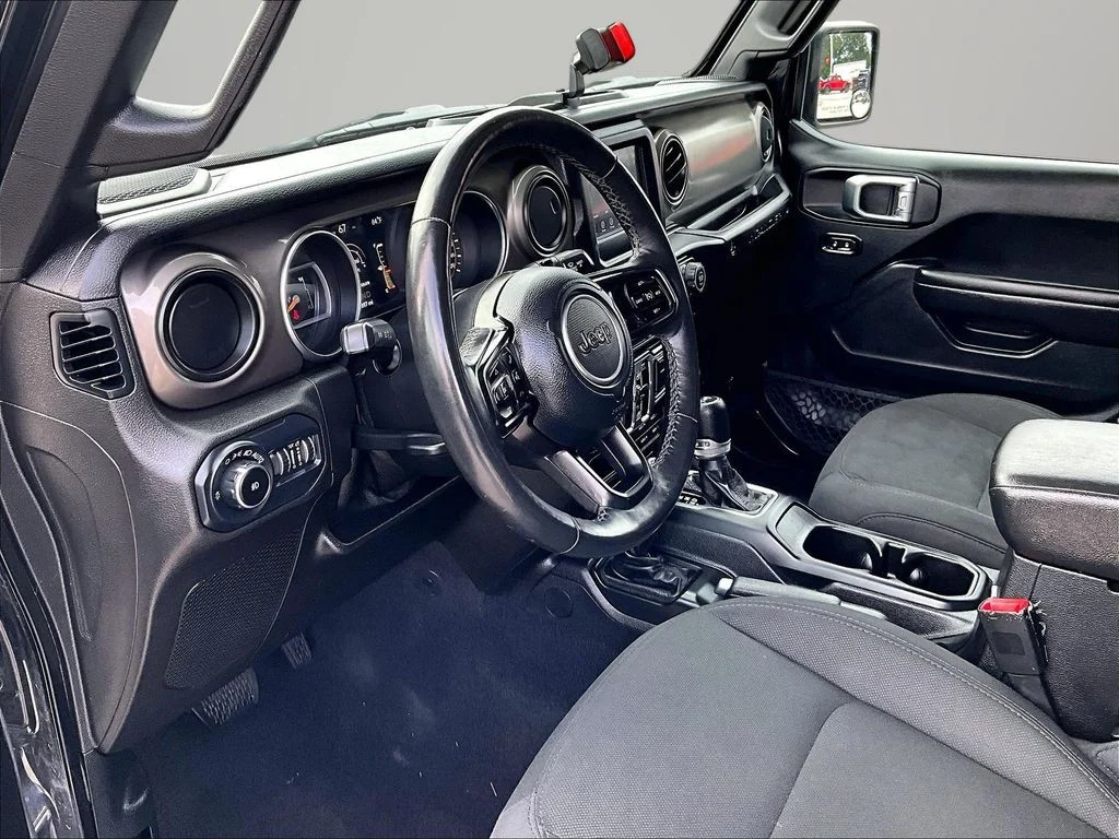 Used 2018 Black Jeep Unlimited Sport S image 14