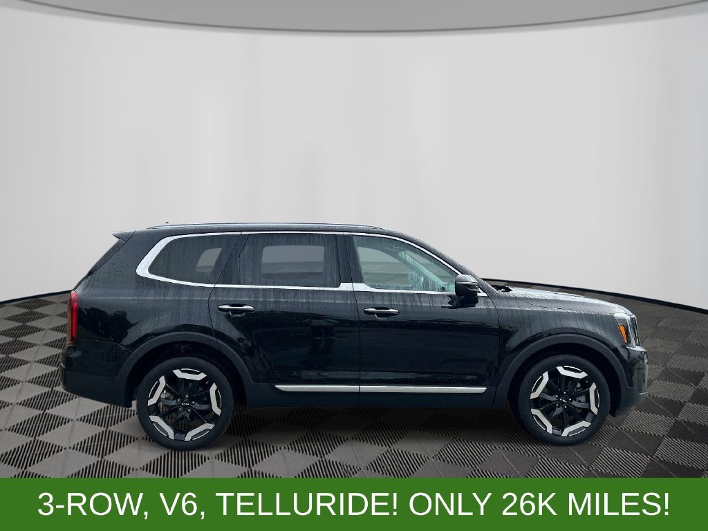Used 2024 Black Kia S image 6