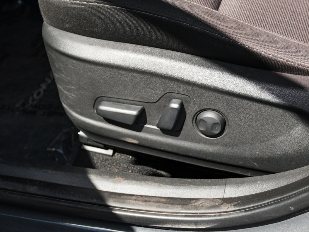 Used 2023 Ecotronic Gray Hyundai SEL image 10