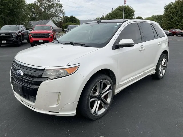 Used 2013 White Ford Sport image 1
