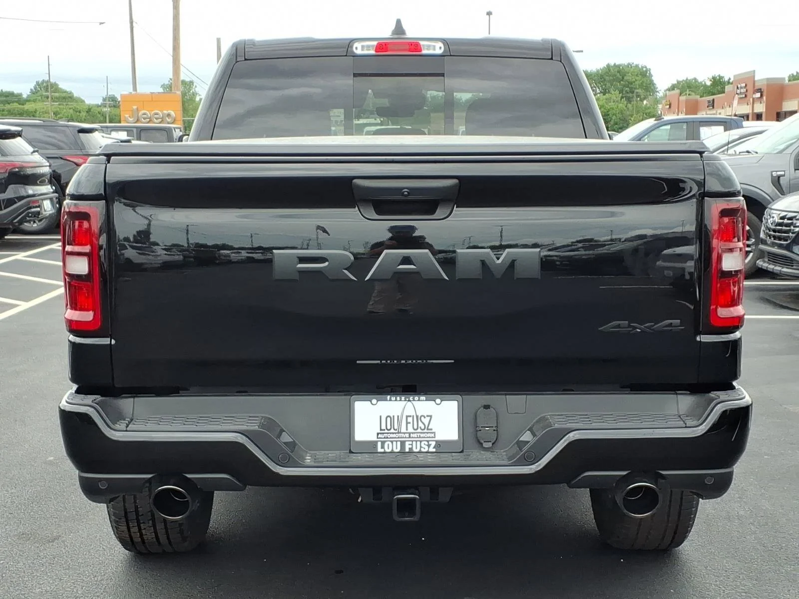 New 2026 Diamond Black Crystal Pearl-Coat Exterior Paint RAM Express image 19