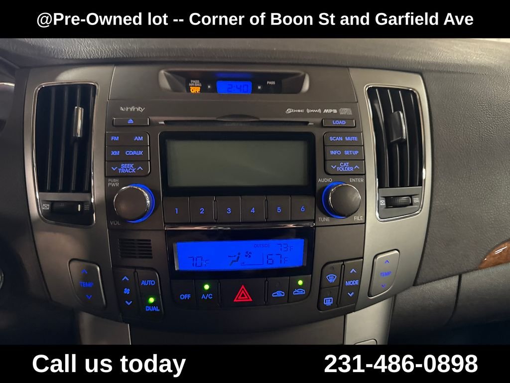 Used 2010 Brown Hyundai Limited image 23