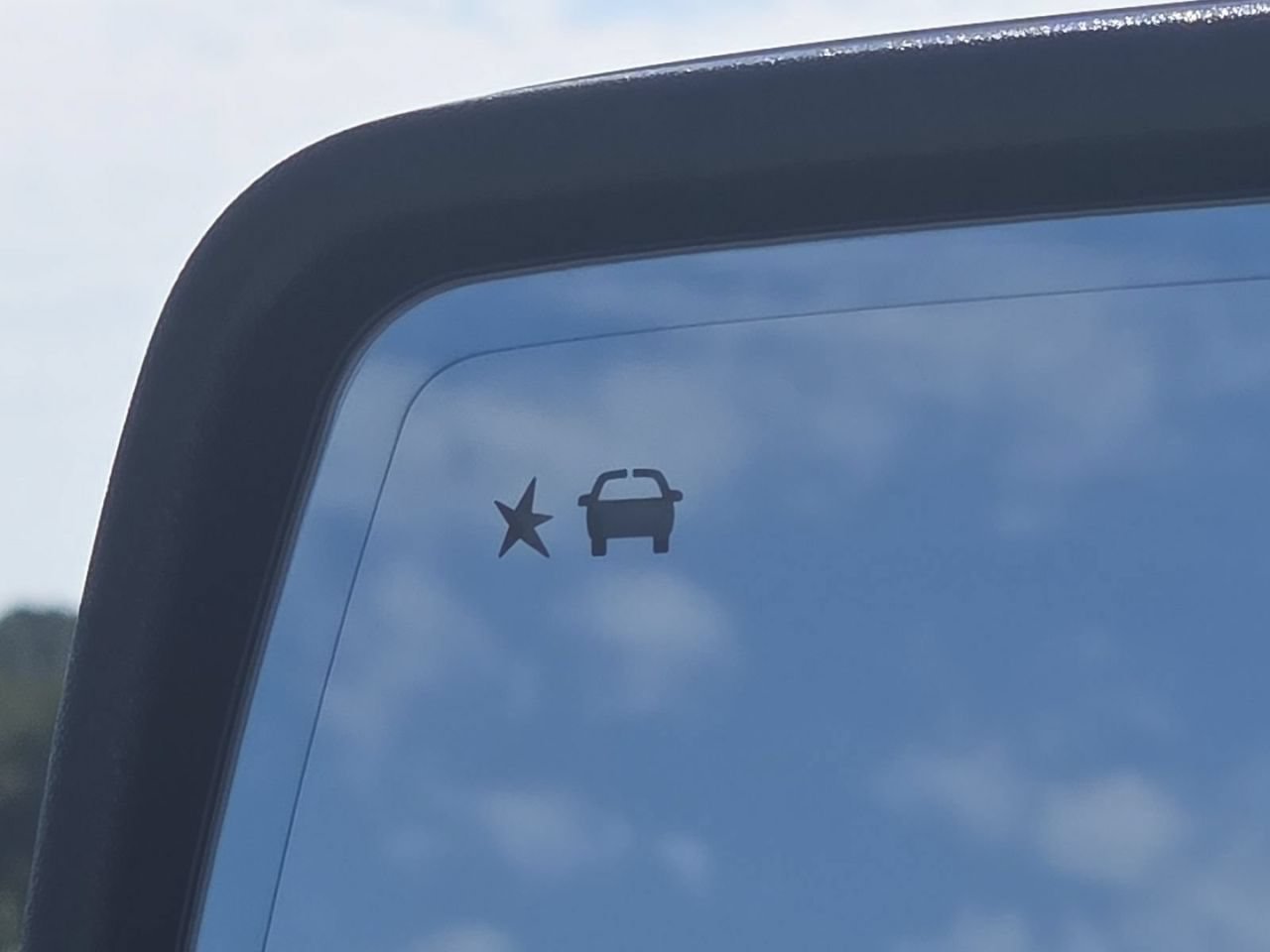 2026 GMC Sierra 1500 SLT - Photo 14