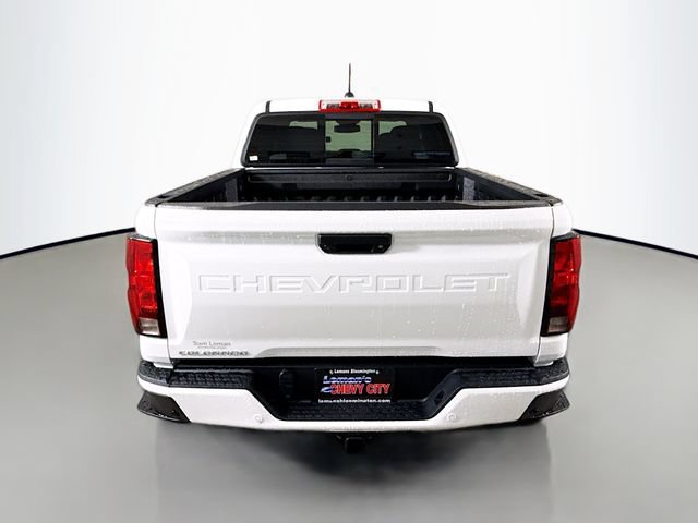 New 2026 Summit White Chevrolet LT image 7