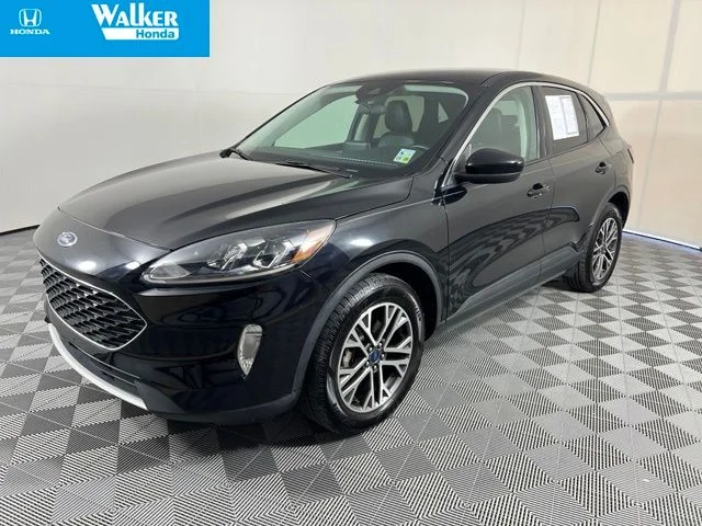 Used 2022 Black Ford SEL image 3