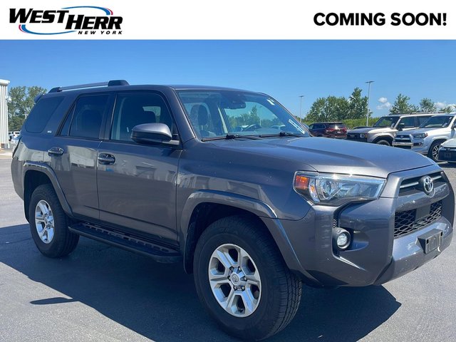 2022 Toyota 4Runner SR5