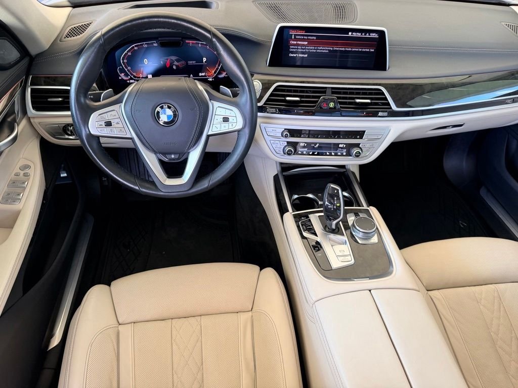 Used 2021 Gray BMW 740i image 16