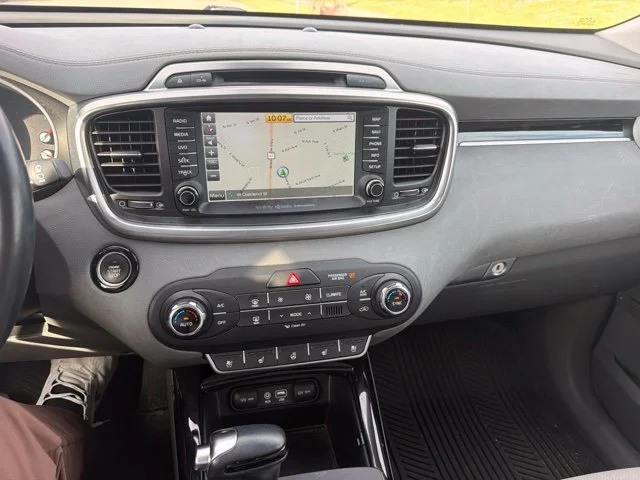 Used 2017 Red Kia SX image 10