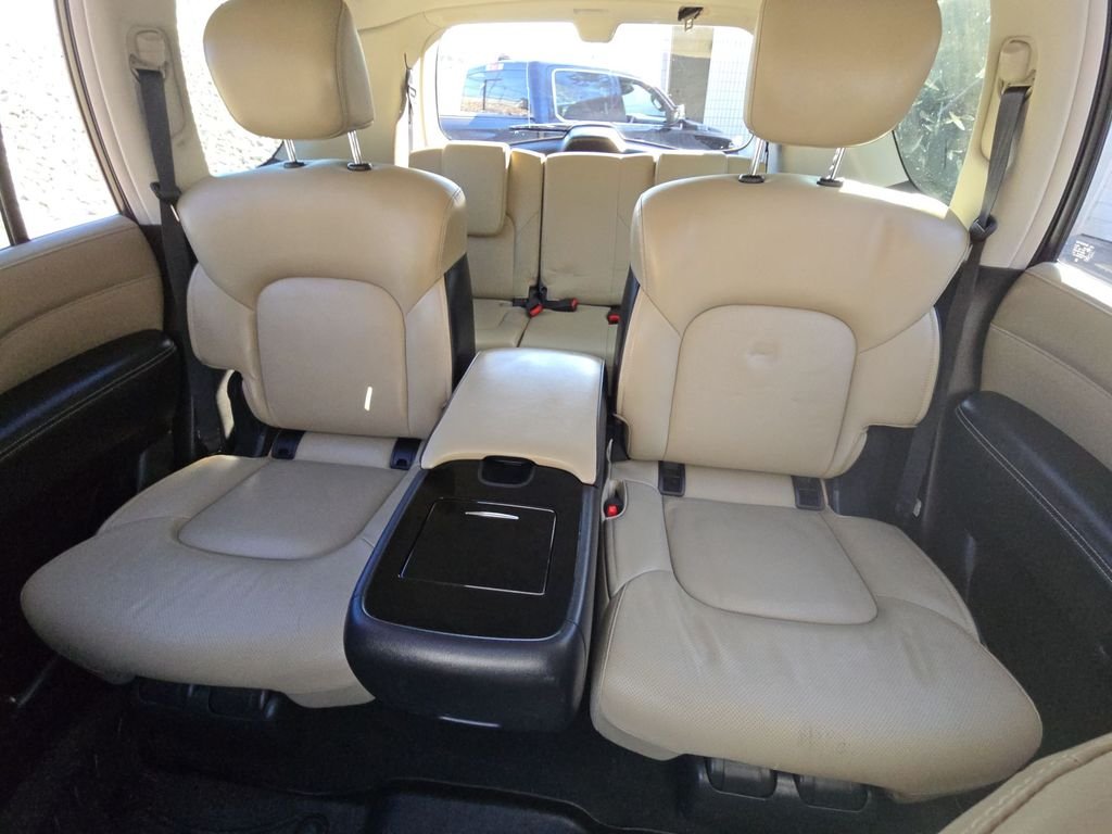 Used 2022 White INFINITI Premium Select image 23