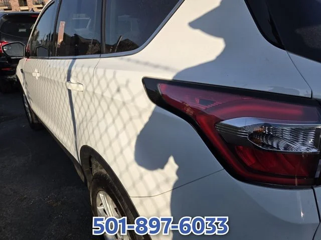 Used 2018 White Ford SE image 5