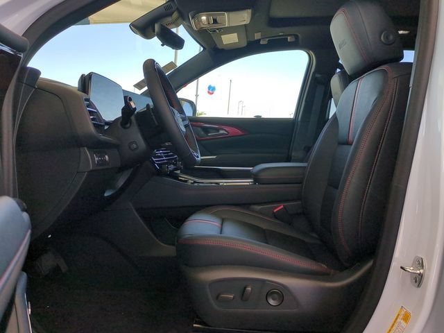 Used 2026 Polar White Tricoat Chevrolet RS image 20