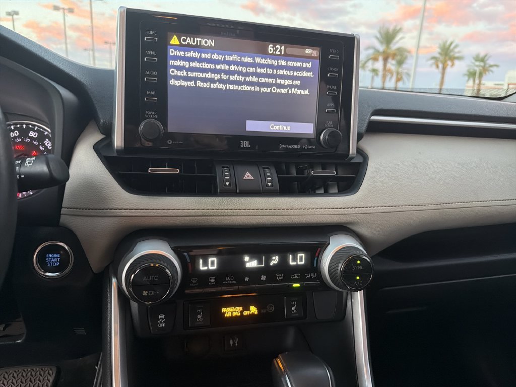 2019 Toyota RAV4 XLE Premium - Photo 19