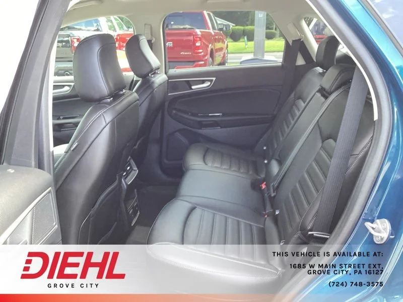 Used 2020 Green Ford SEL image 20