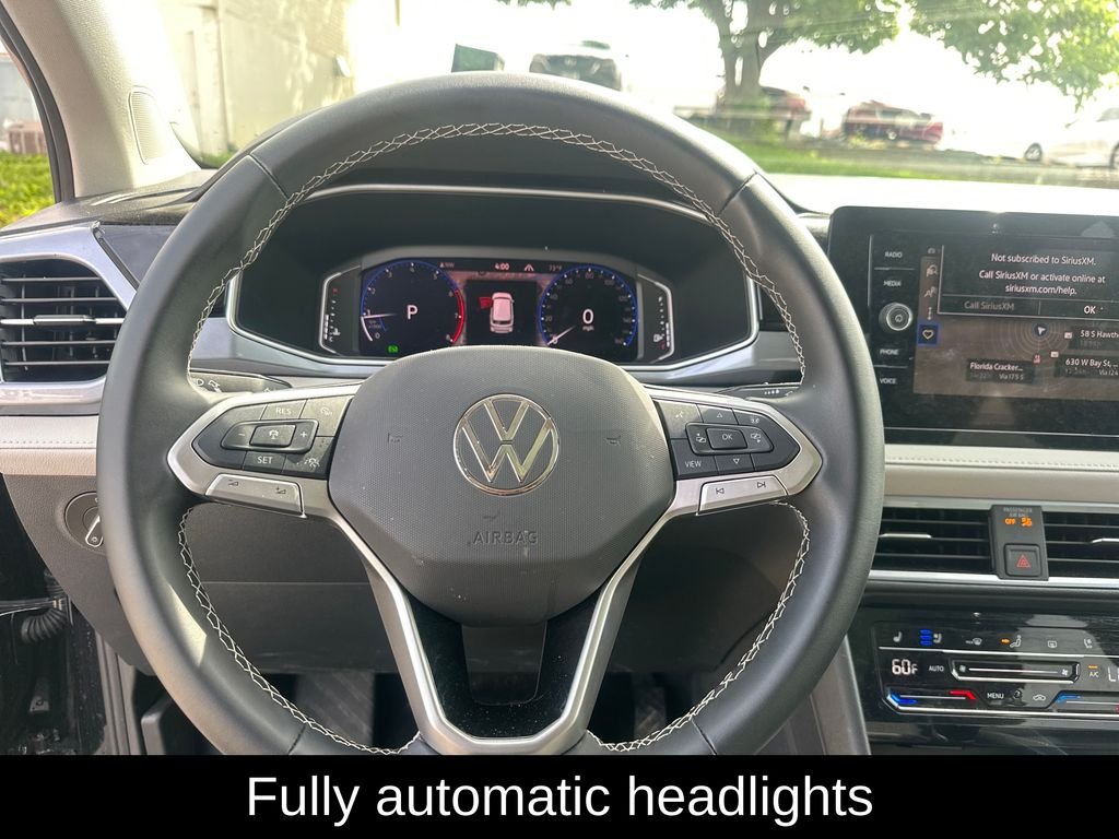 Used 2025 Black Volkswagen 1.5T SEL image 16