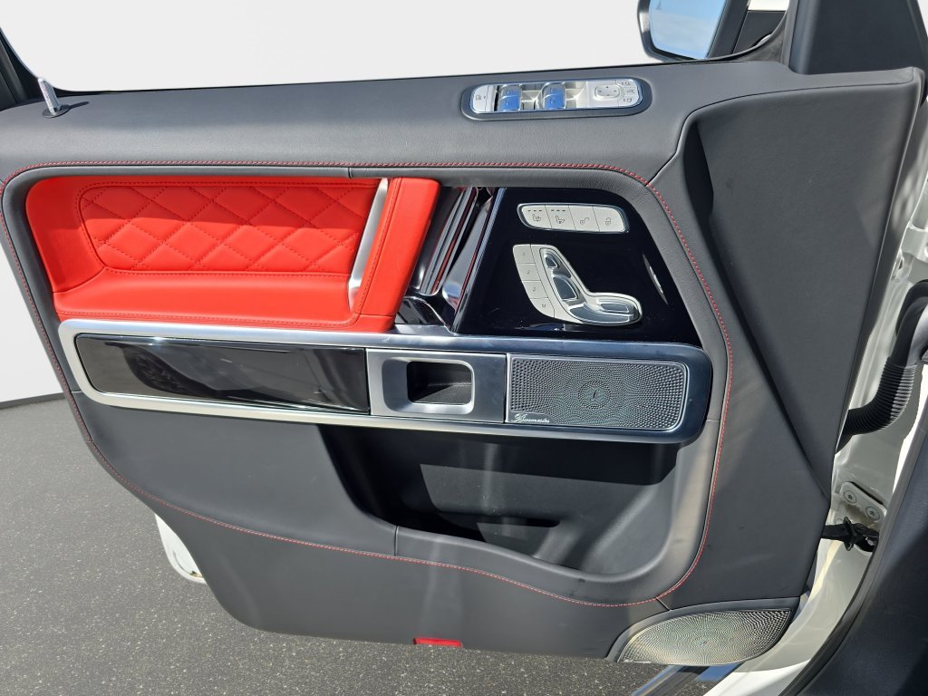 Used 2026 White Mercedes-Benz G 550 image 30