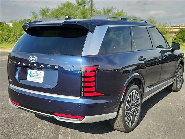 New 2026 Classy Blue Pearl Hyundai Calligraphy image 4