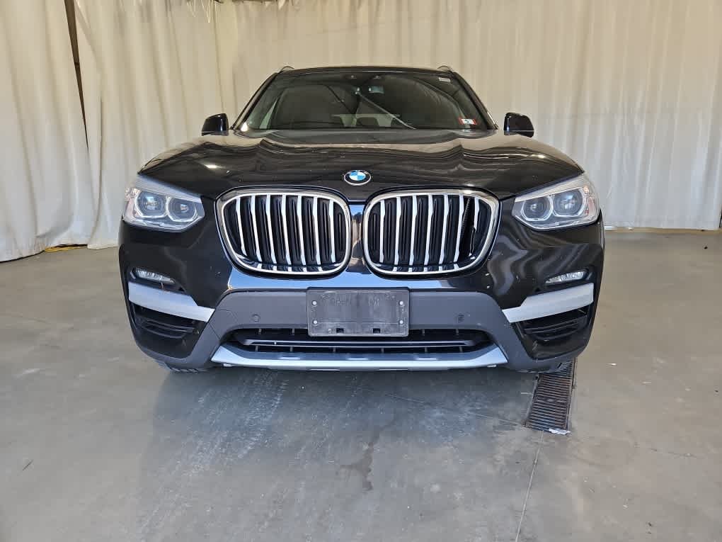 Used 2021 Jet Black BMW xDrive30i image 9