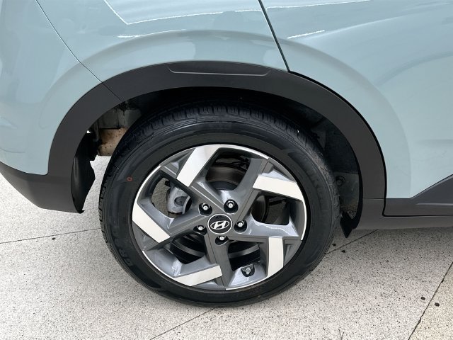 2025 Hyundai Venue SEL - Photo 39