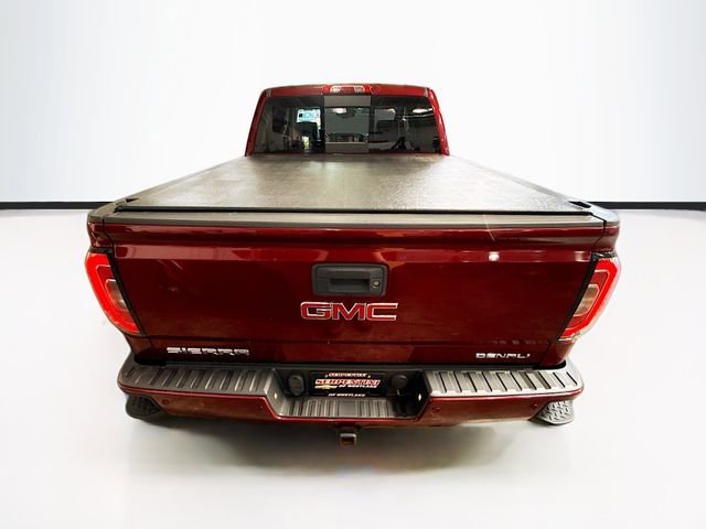 Used 2017 CRIMSON RED TINTCOAT GMC Denali image 7