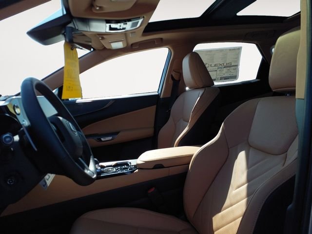 2026 Lexus NX 450h+ Luxury - Photo 9