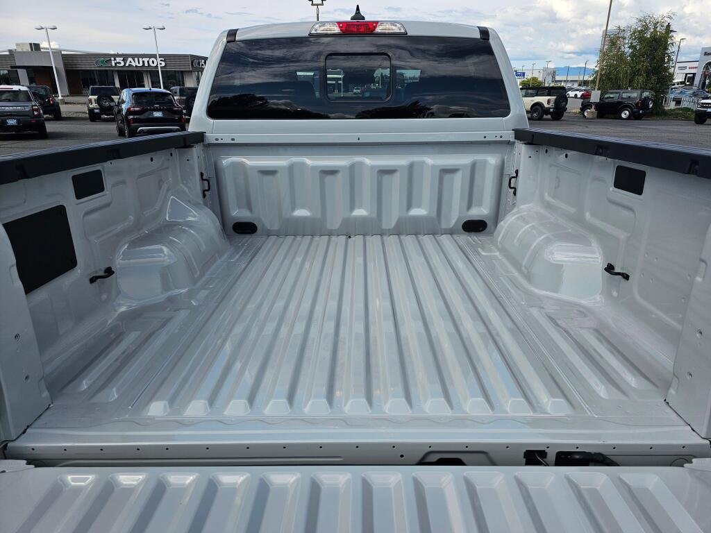 New 2026 Avalanche Ford Lariat® image 16