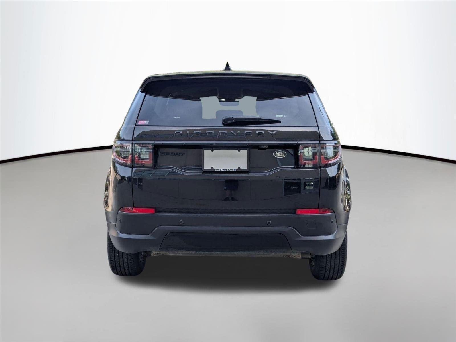 Used 2023 Santorini Black Metallic Land Rover S image 6