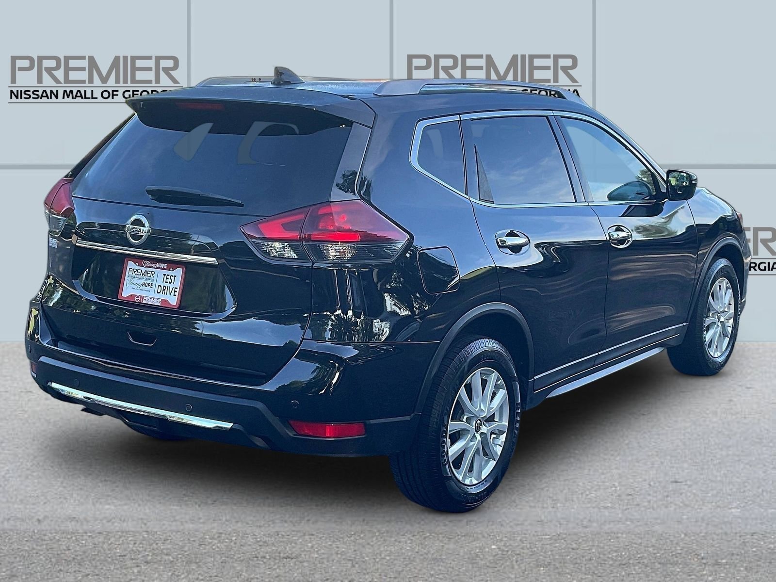 Used 2020 Black Nissan SV image 7