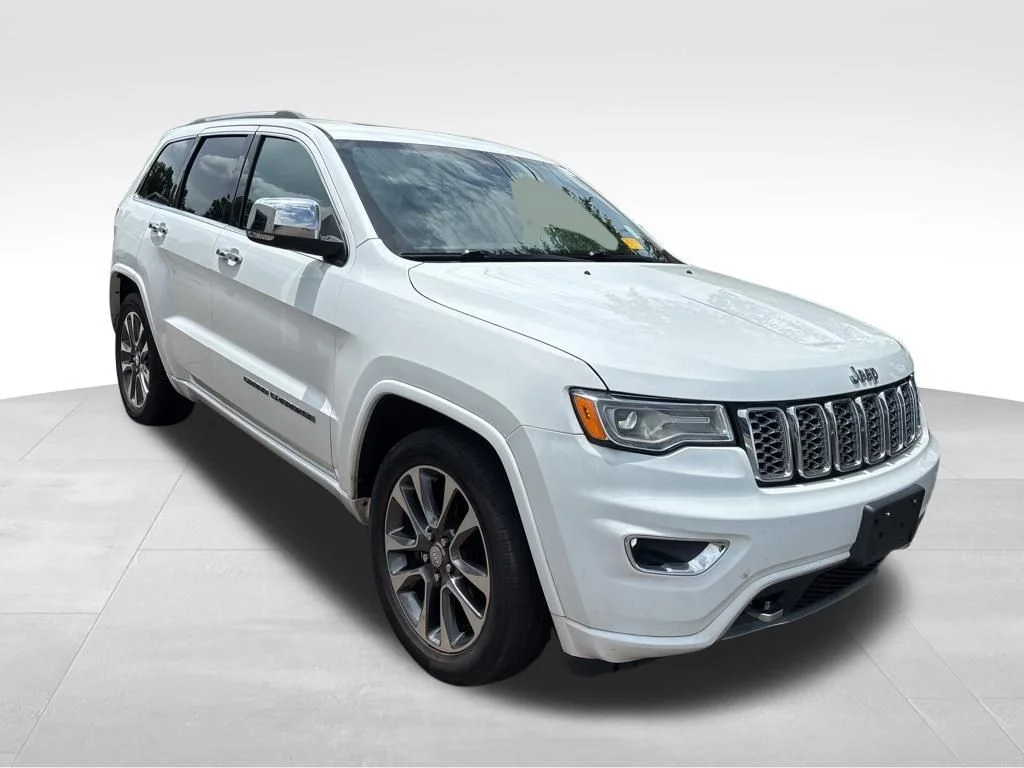 Used 2018 White Jeep Overland image 8