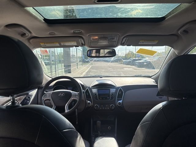 Used 2011 Blue Hyundai GLS image 12